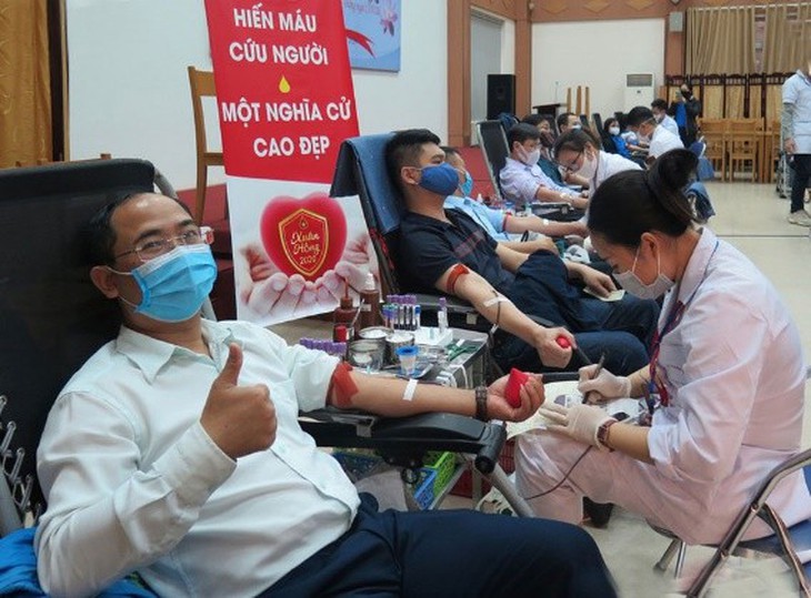 Hiến máu là nghĩa cử cao đẹp cho cộng đồng.